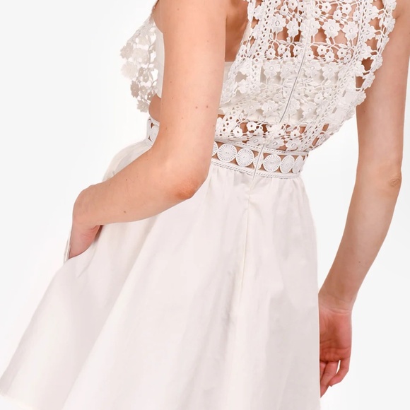 Mini dress - Picture 2 of 4